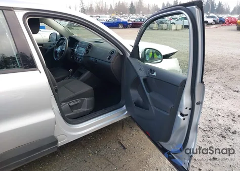 2012 Volkswagen Tiguan S from USA, damaged, VIN WVGBV7AX4CW591008